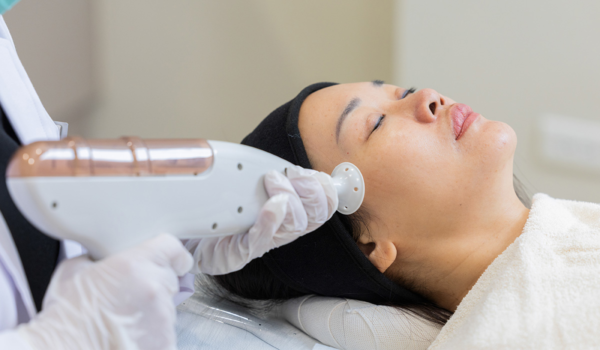 03_aesthetic medicine_D https://sy-bac.demo1.app/wp-content/uploads/2026/05/03_aesthetic-medicine_D_face_-introduce_2.jpg